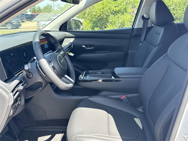 2025 Hyundai Tucson Hybrid SEL Convenience White at Baytown Hyundai