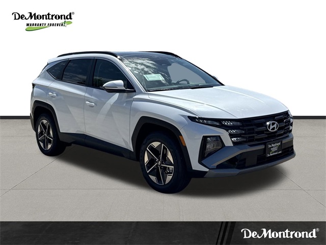 2025 Hyundai Tucson Hybrid SEL Convenience White at Baytown Hyundai