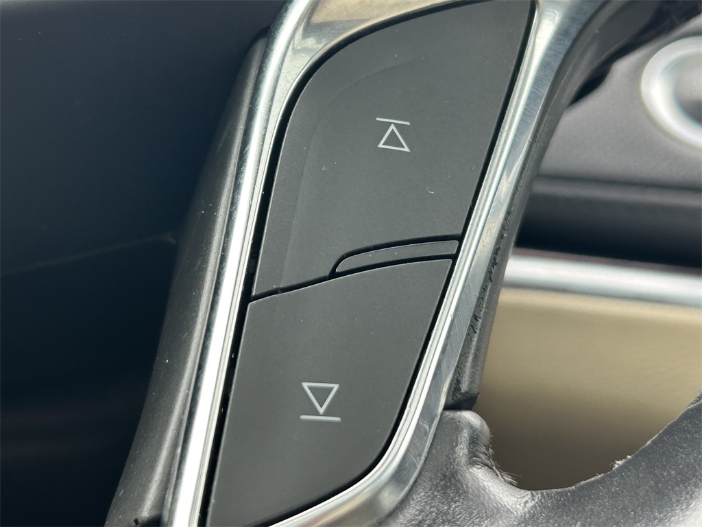 Used Car 2019 Cadillac Xt5  Premium Luxury For Sale Under $30,000 In San Marcos, Texas