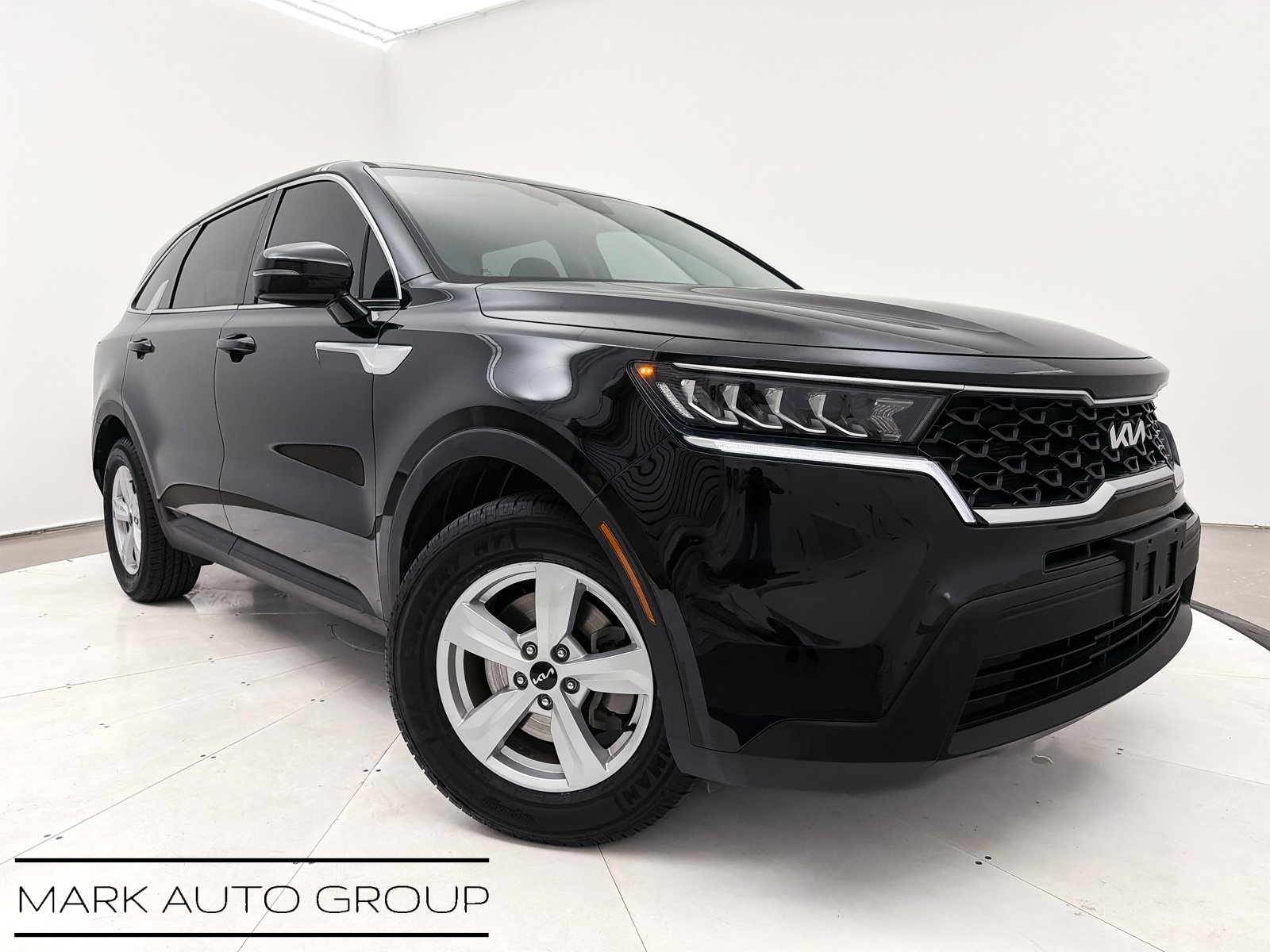 2022 Kia Sorento LX