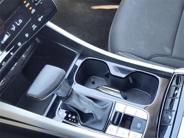 2024 Chevrolet Silverado 1500 LT photo 26