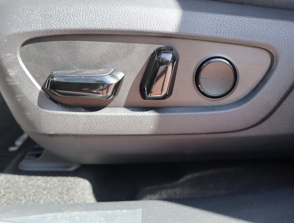 Thumbnail: 2026 Lexus RX - 26