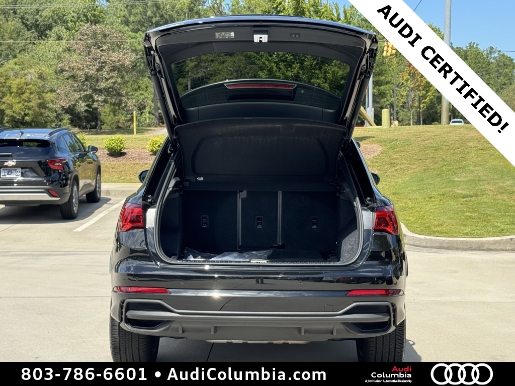 2025 Audi Q3 45 TFSI S line Premium photo 18