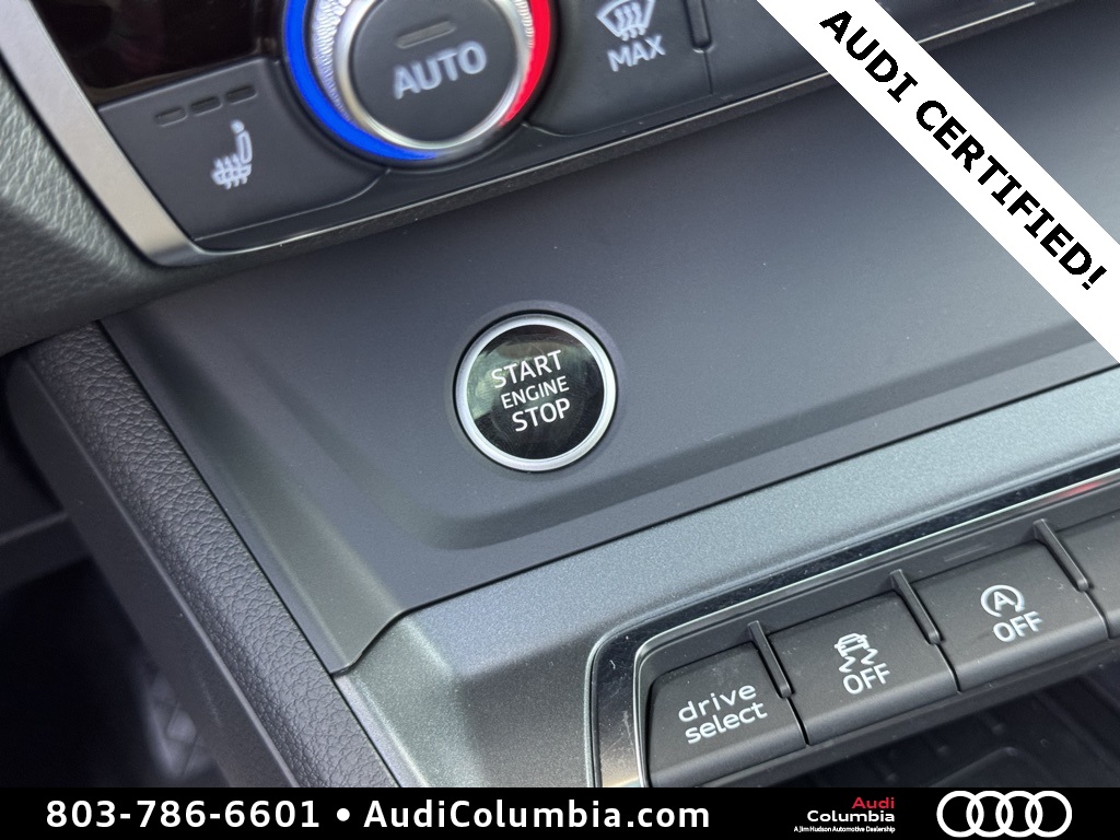 2025 Audi Q3 45 TFSI S line Premium photo 31