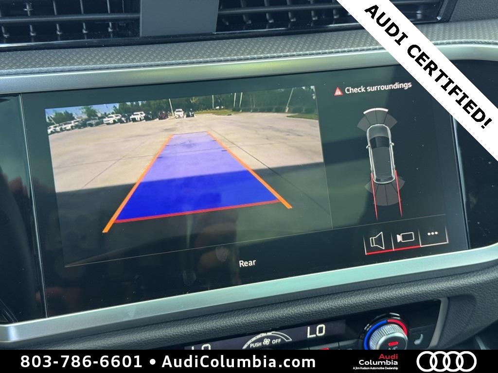2025 Audi Q3 45 TFSI S line Premium photo 4