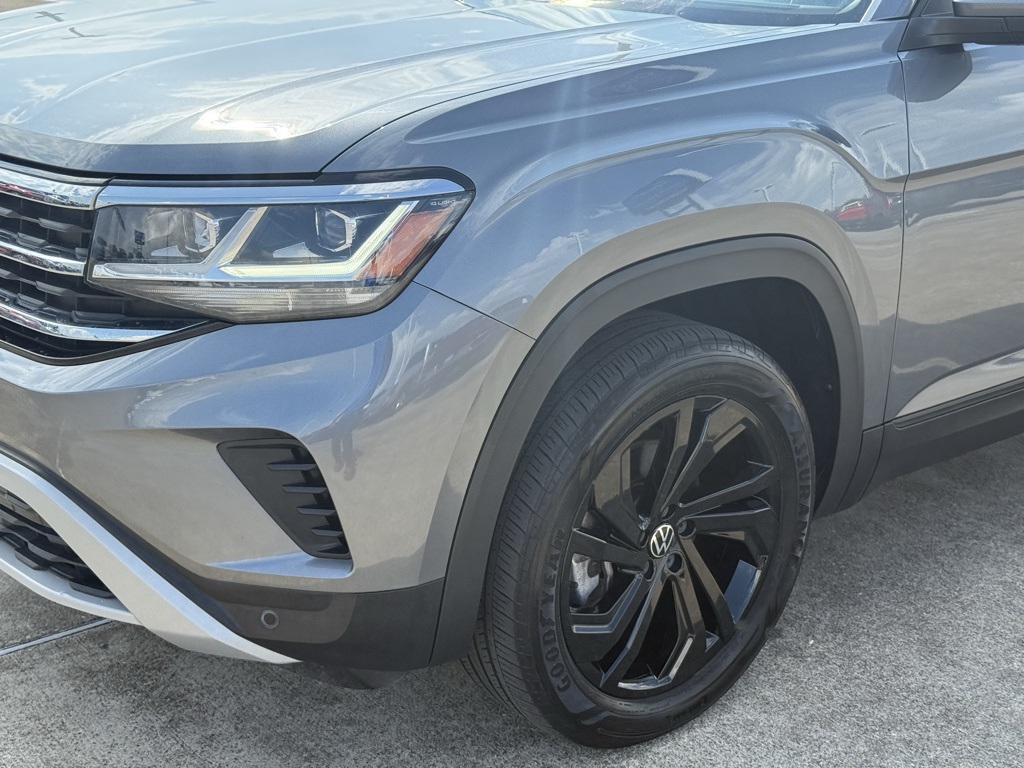 2022 Volkswagen Atlas 3.6L V6 SE w/Technology  at DeMontrond Automotive Group