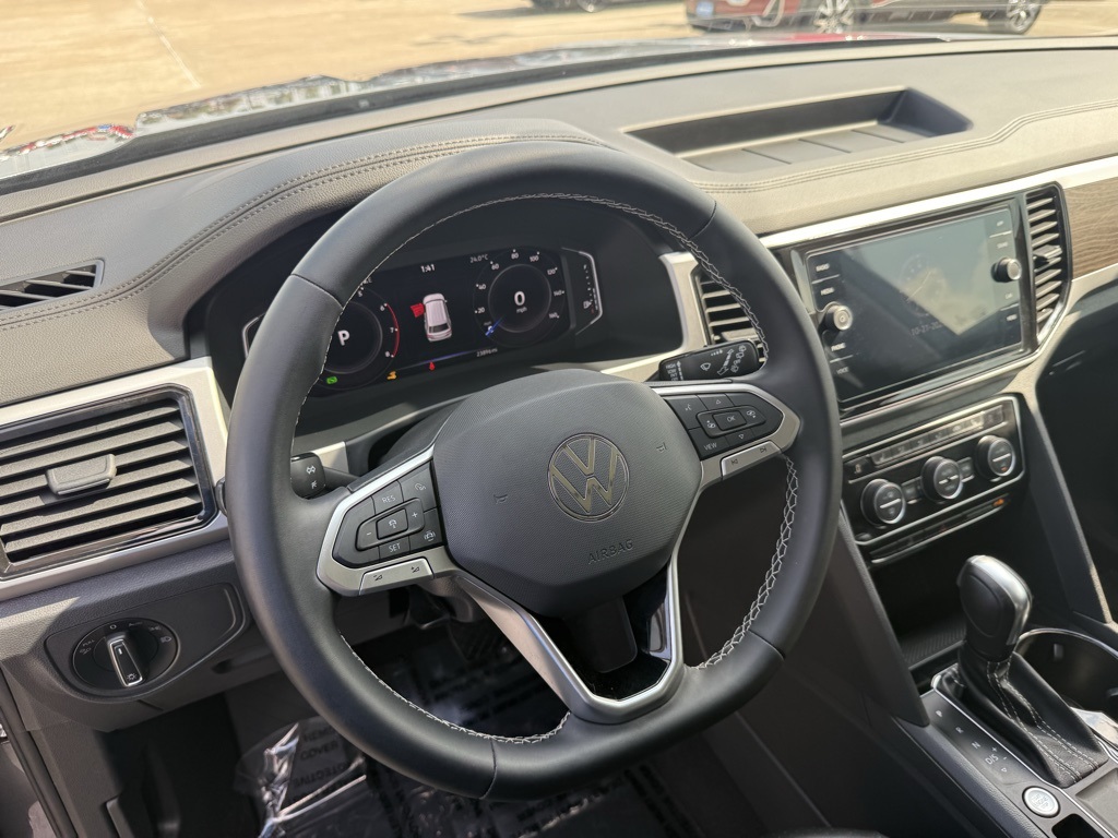 2022 Volkswagen Atlas 3.6L V6 SE w/Technology  at DeMontrond Automotive Group