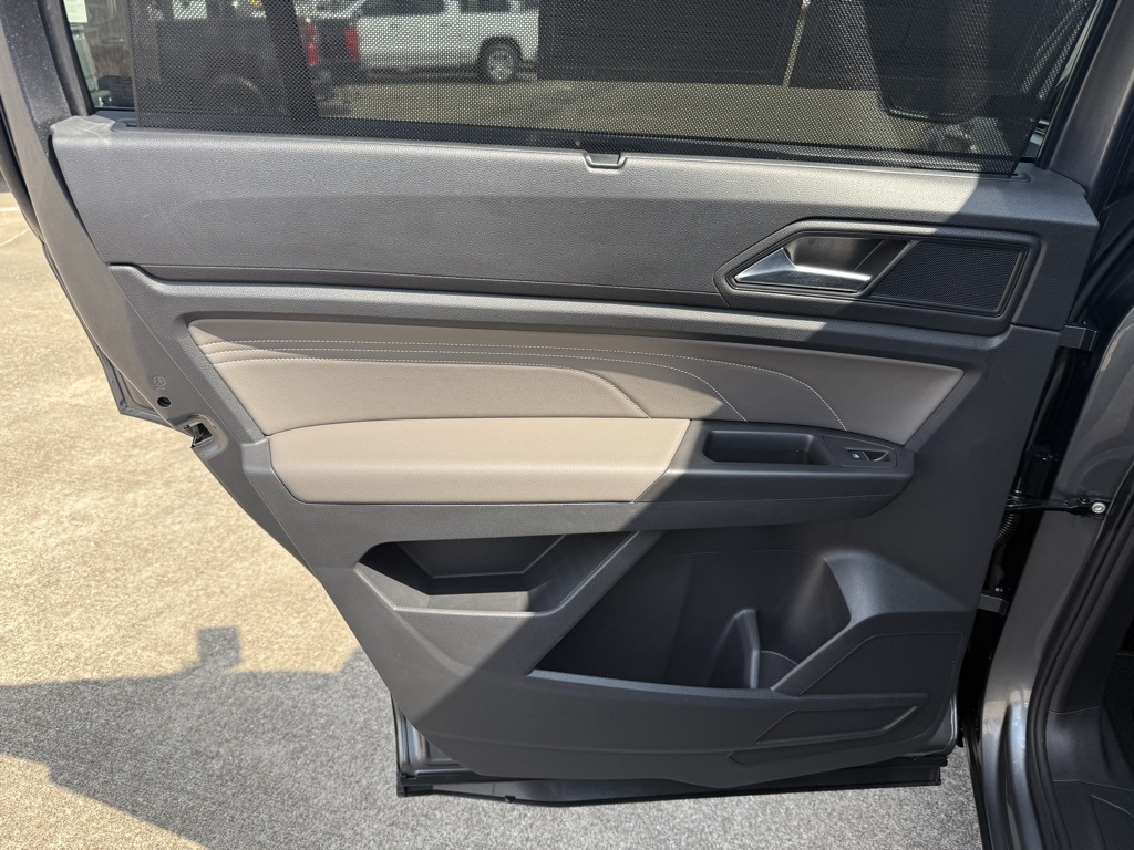 2022 Volkswagen Atlas 3.6L V6 SE w/Technology  at DeMontrond Automotive Group