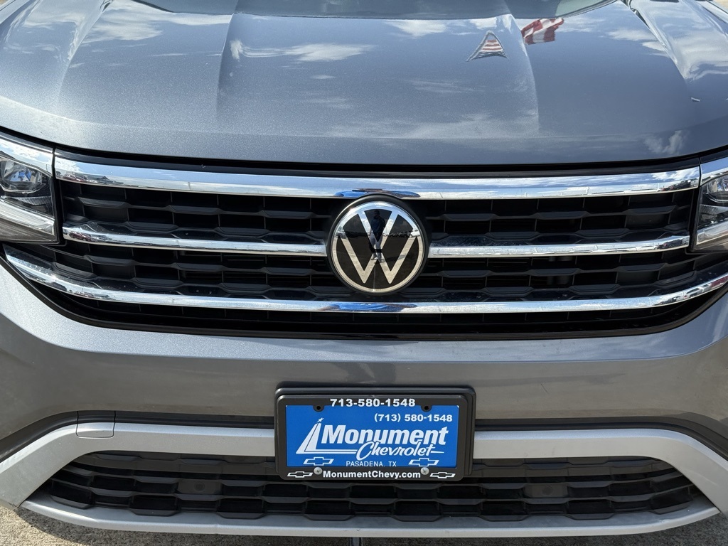 2022 Volkswagen Atlas 3.6L V6 SE w/Technology  at DeMontrond Automotive Group