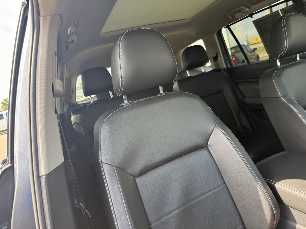 2022 Volkswagen Atlas 3.6L V6 SE w/Technology  at DeMontrond Automotive Group