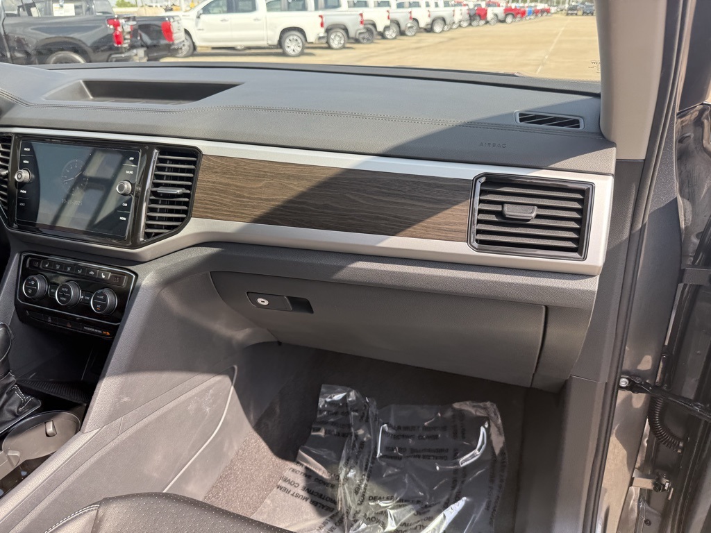 2022 Volkswagen Atlas 3.6L V6 SE w/Technology  at DeMontrond Automotive Group