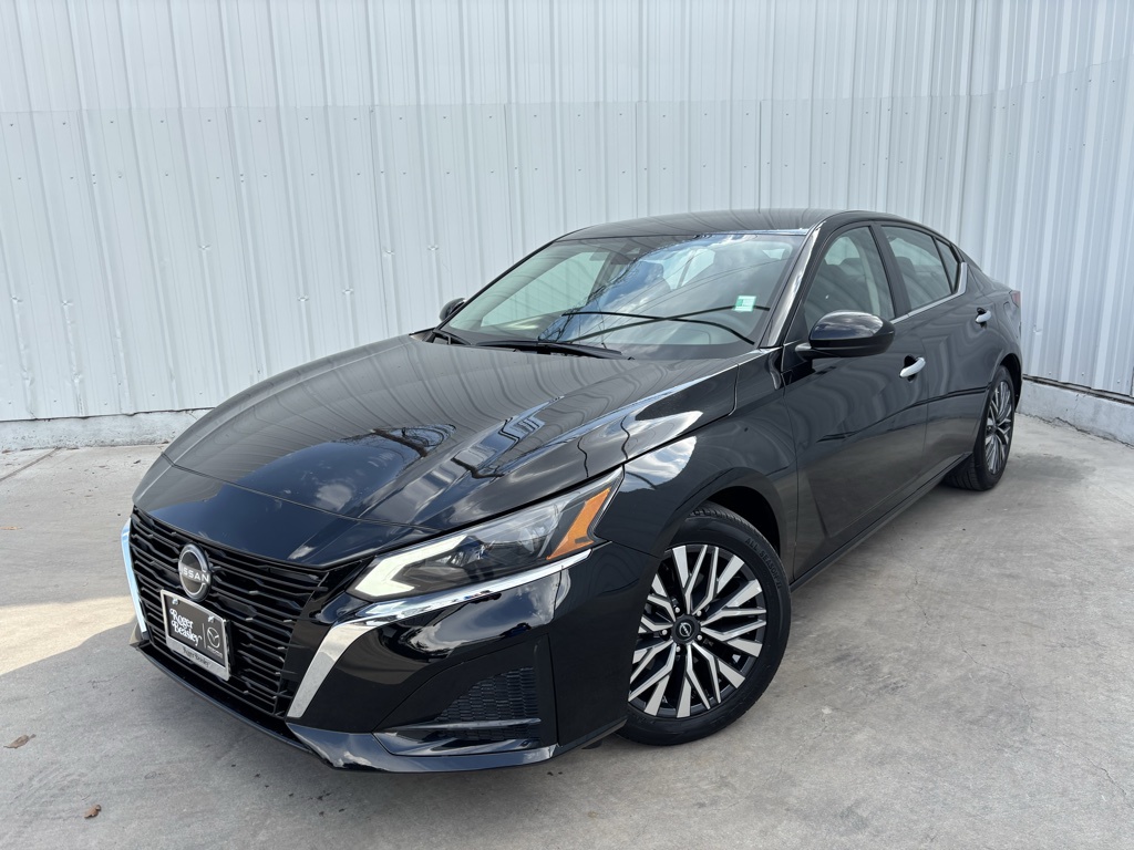 Used Car 2023 Nissan Altima  2.5 Sv For Sale Under $20,000 In Austin, Texas