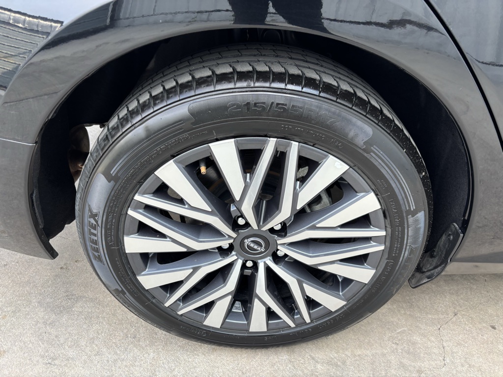 Used Car 2023 Nissan Altima  2.5 Sv For Sale Under $20,000 In Austin, Texas