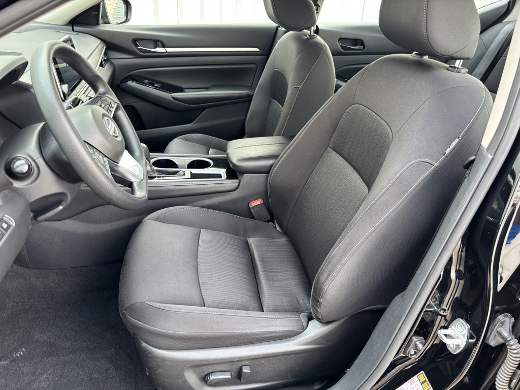 Used Car 2023 Nissan Altima  2.5 Sv For Sale Under $20,000 In Austin, Texas