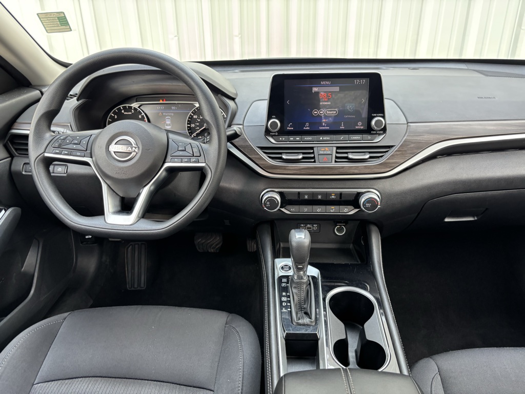 Used Car 2023 Nissan Altima  2.5 Sv For Sale Under $20,000 In Austin, Texas