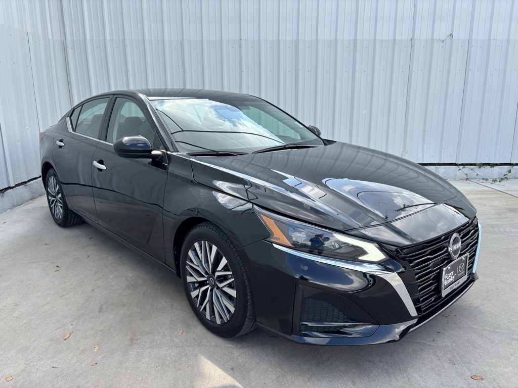 Used Car 2023 Nissan Altima  2.5 Sv For Sale Under $20,000 In Austin, Texas