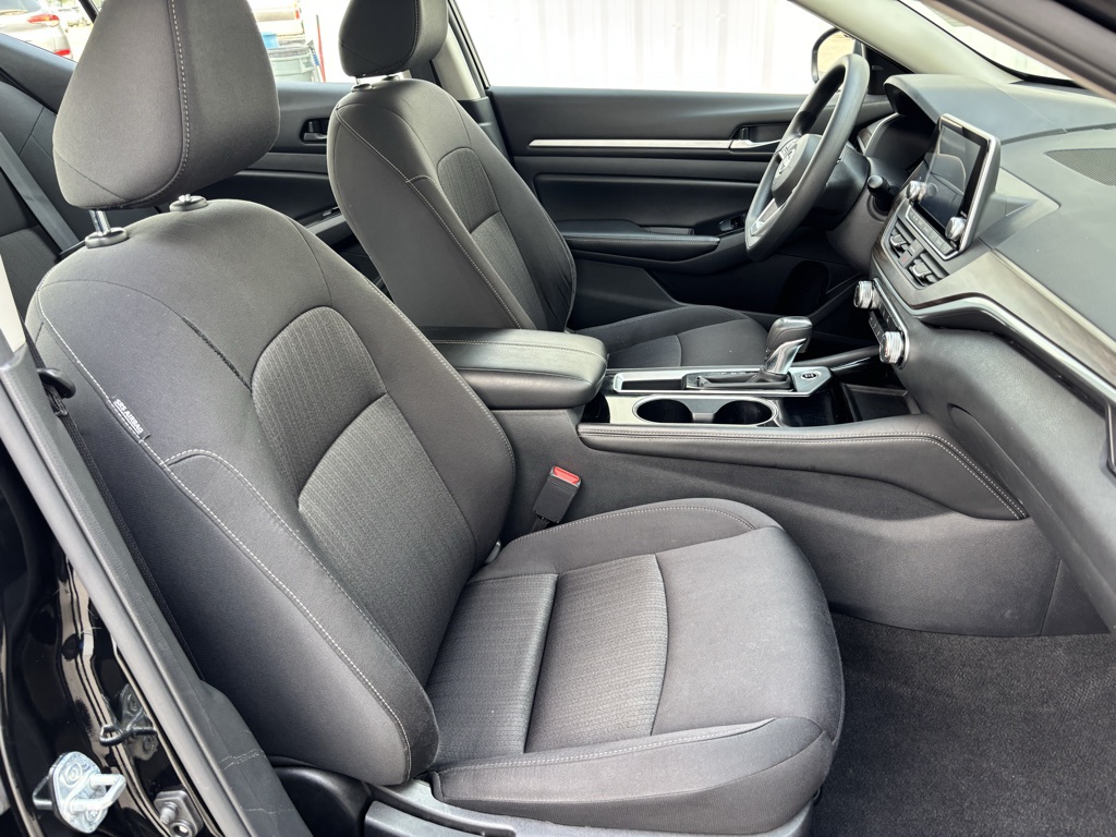 Used Car 2023 Nissan Altima  2.5 Sv For Sale Under $20,000 In Austin, Texas