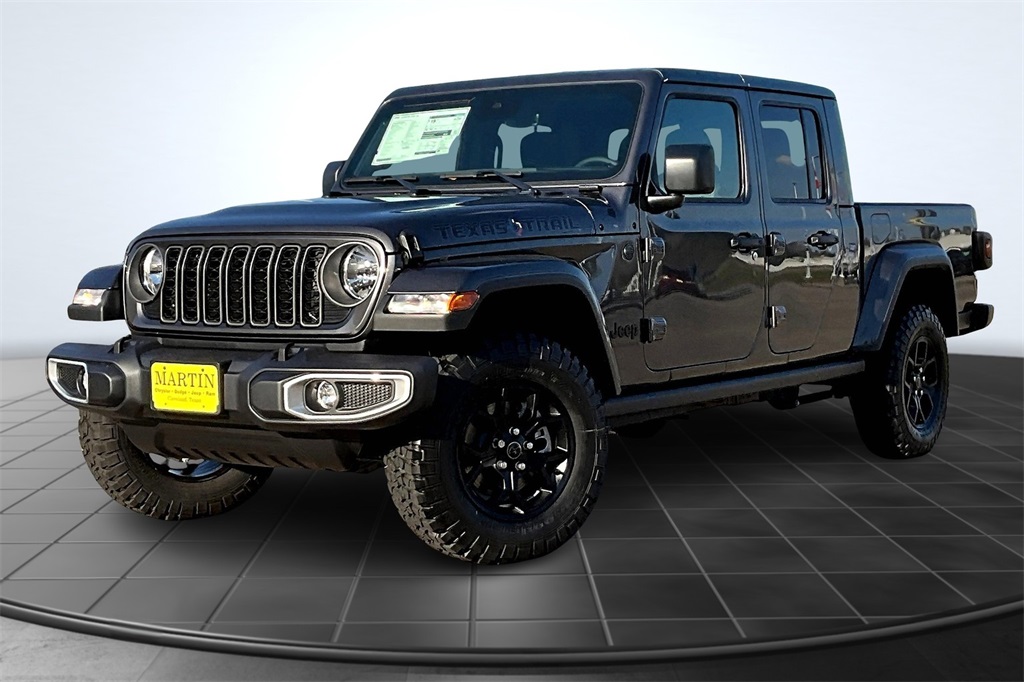 2025 Jeep Gladiator Sport Gray at River Oaks CDJR