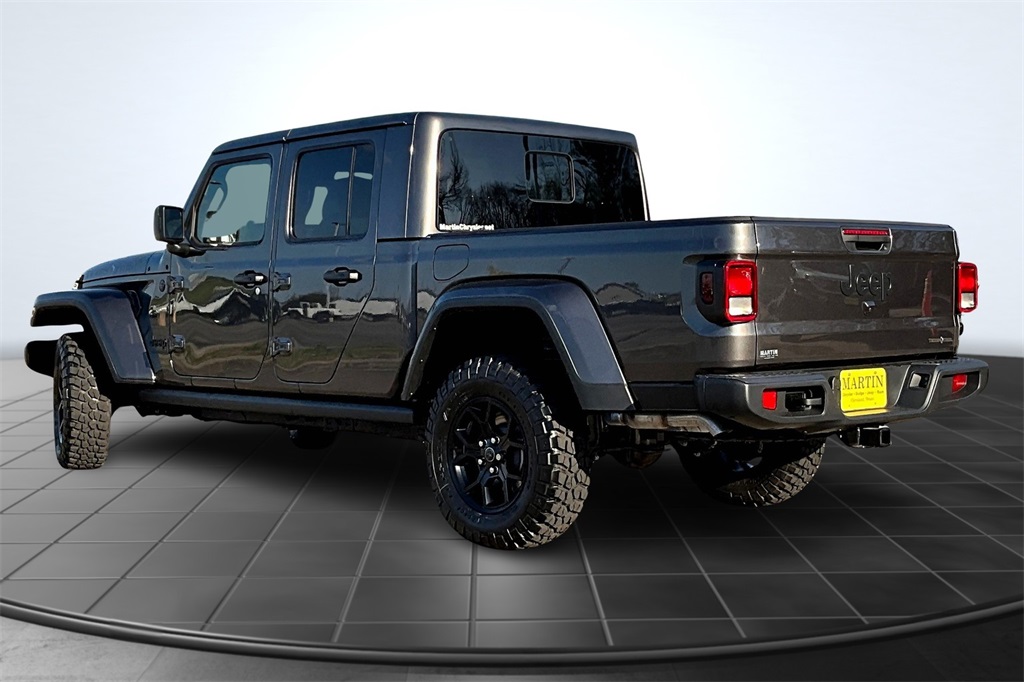 2025 Jeep Gladiator Sport Gray at River Oaks CDJR