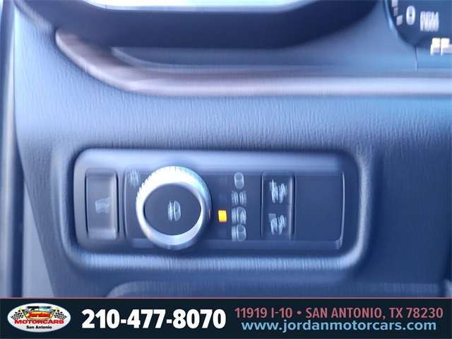 Used Car 2021 Ford Explorer  Limited For Sale Under $25,000 In San Antonio, Texas