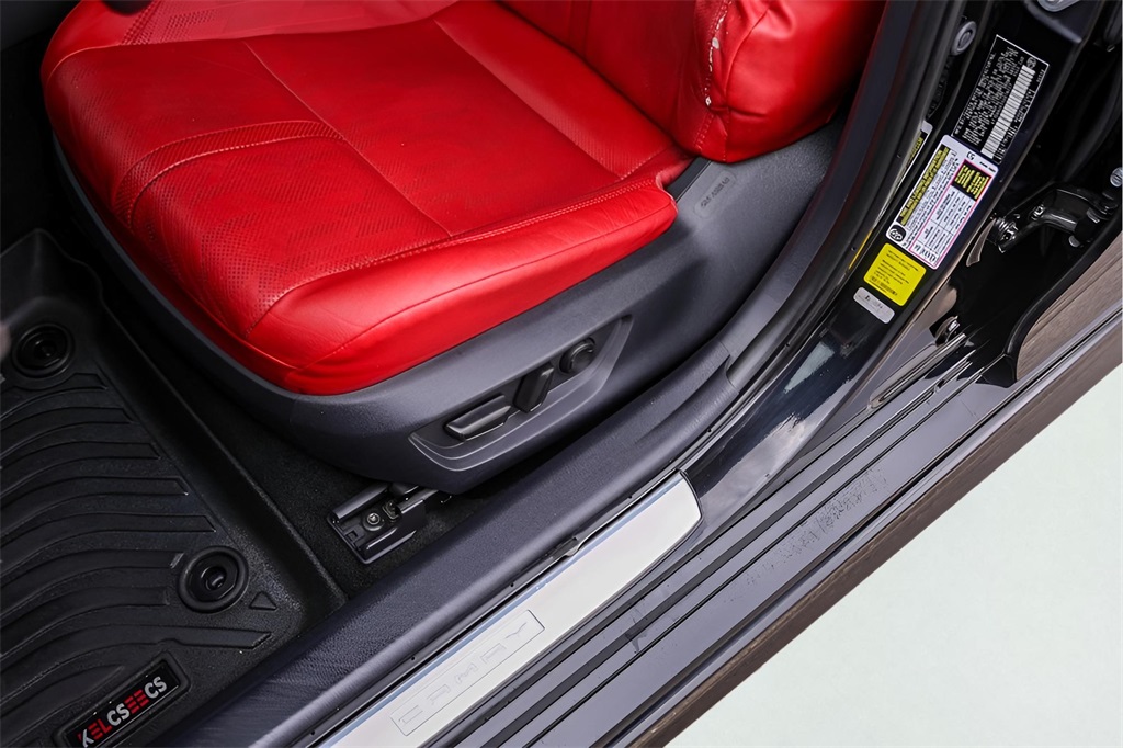 Used Car 2025 Toyota Camry  Xse For Sale Under $35,000 In Austin, Texas