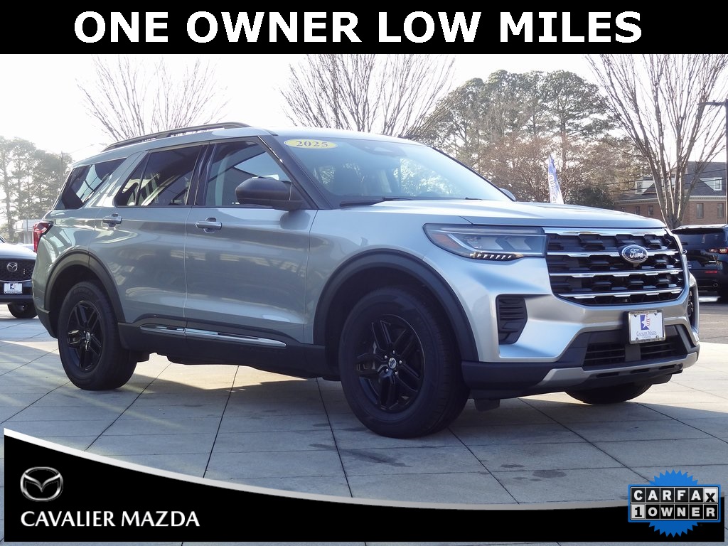 2025 Ford Explorer Active AWD