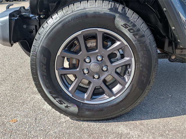 2023 Jeep Gladiator Overland - 9