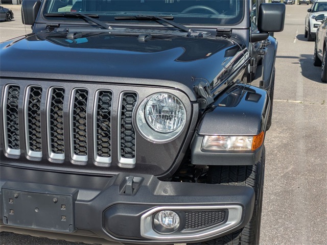 2023 Jeep Gladiator Overland - 8