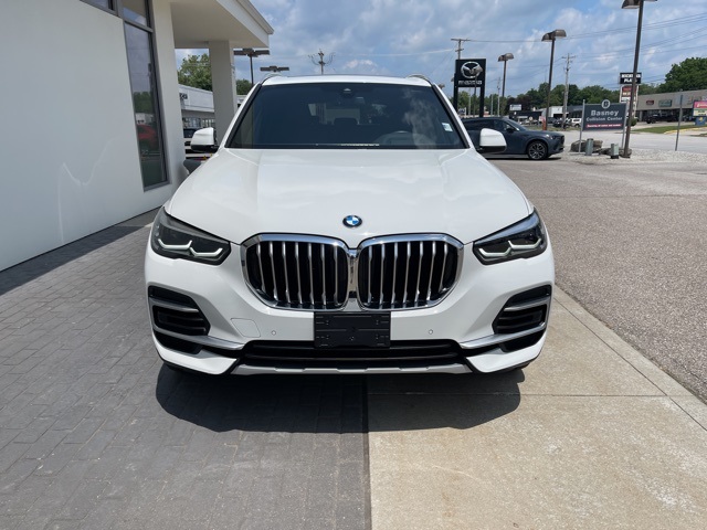White 2022 BMW X5 for sale in South Bend, IN Photo 2