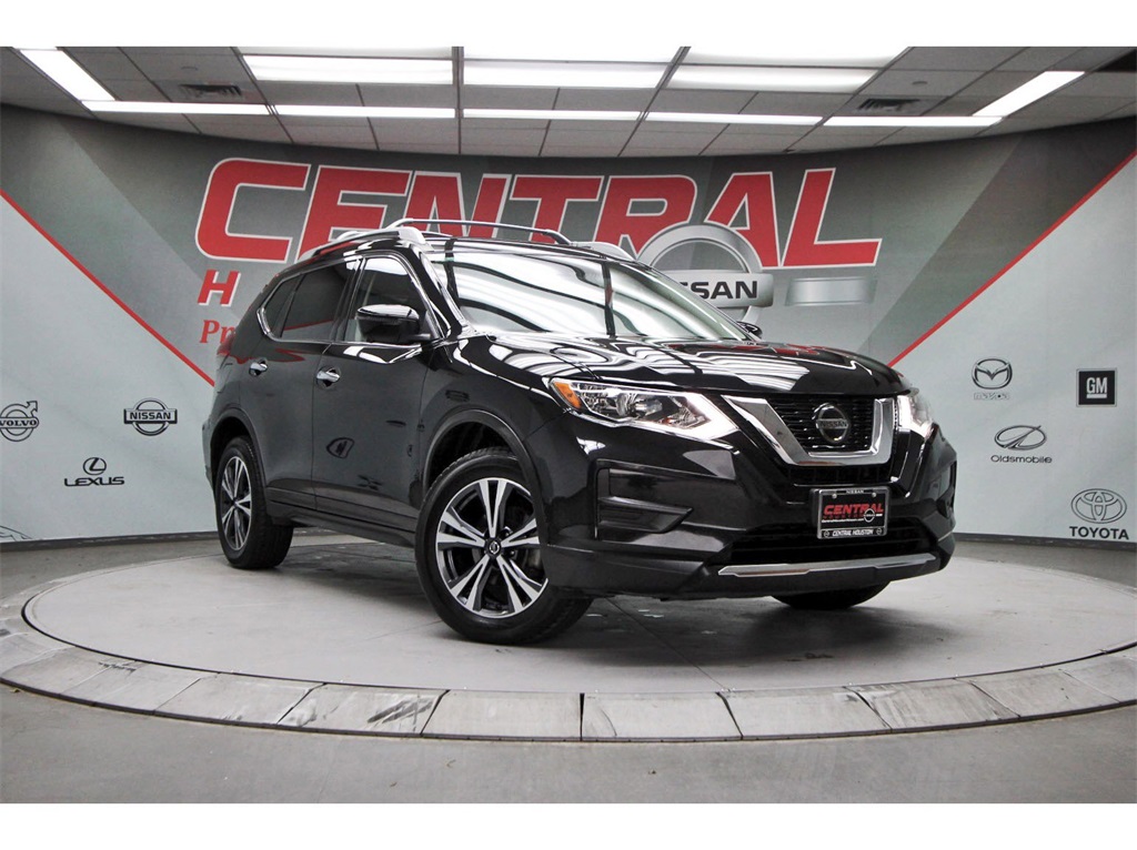 2019 Nissan Rogue SV Black at Martin Chrysler Dodge Jeep Ram
