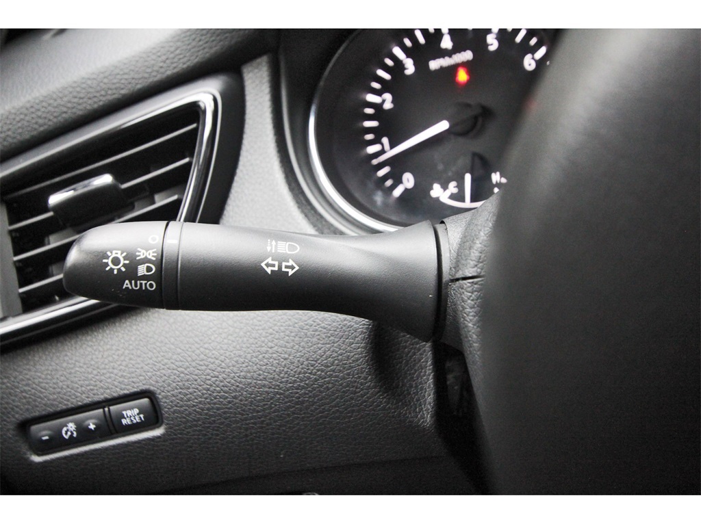 2019 Nissan Rogue SV Black at Martin Chrysler Dodge Jeep Ram