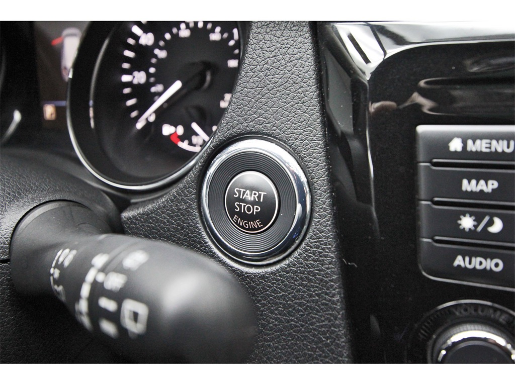 2019 Nissan Rogue SV Black at Martin Chrysler Dodge Jeep Ram