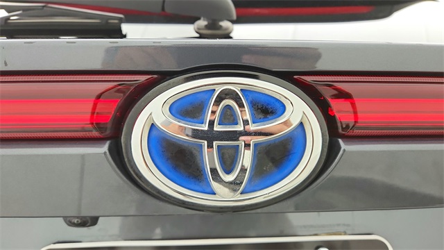 2021 Toyota Venza LE  at Community Toyota