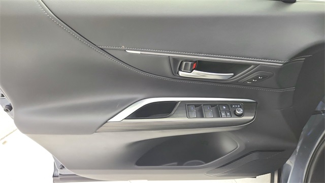 2021 Toyota Venza LE  at Community Toyota