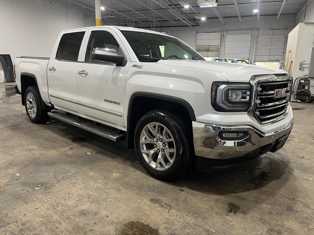 2018 GMC Sierra 1500 SLT's photo