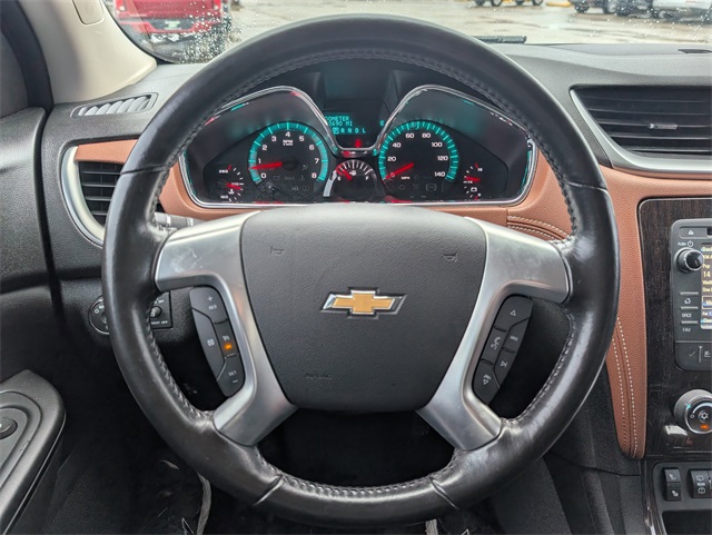 2015 Chevrolet Traverse LT Red at Bravo Nissan