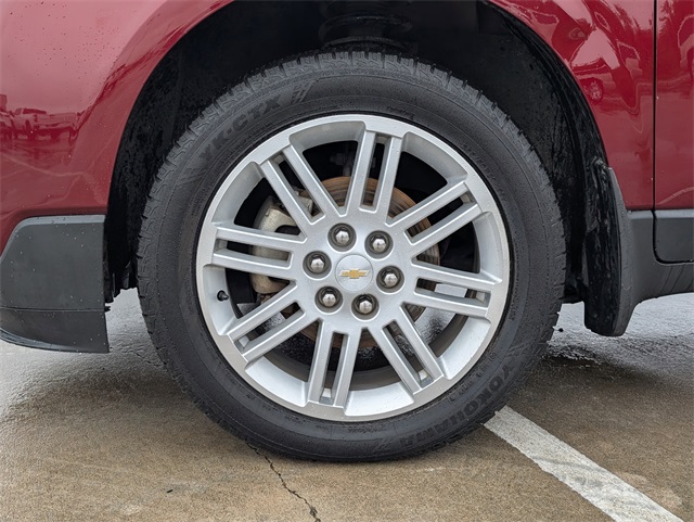 2015 Chevrolet Traverse LT Red at Bravo Nissan