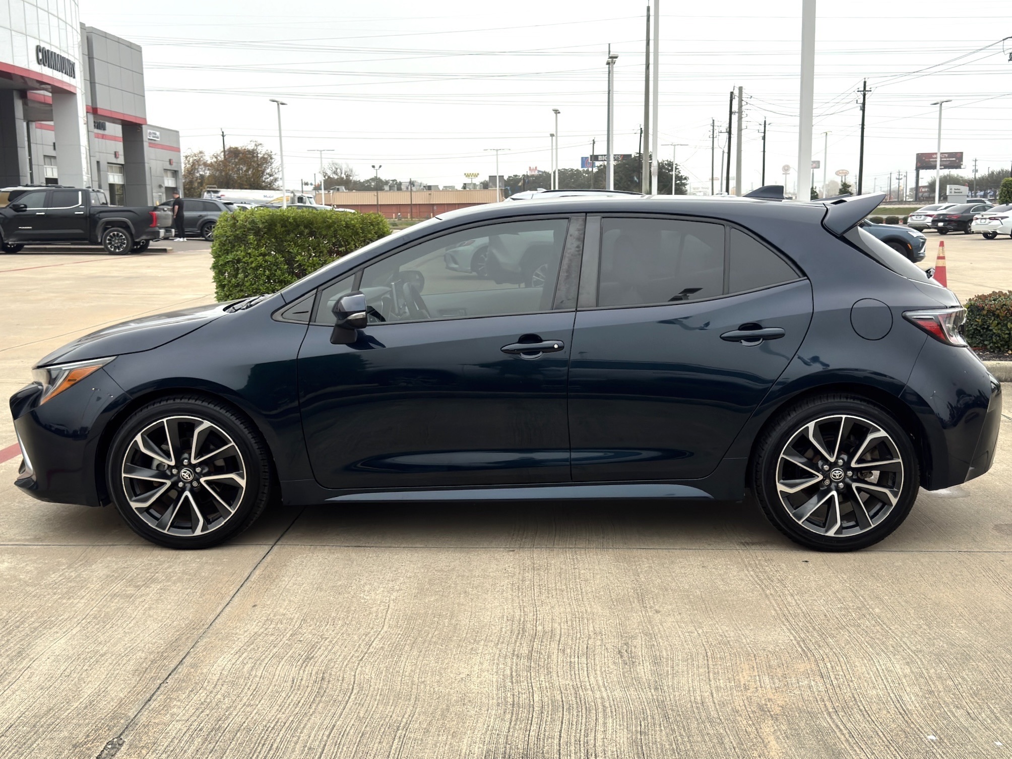 2021 Toyota Corolla Hatchback XSE - 10