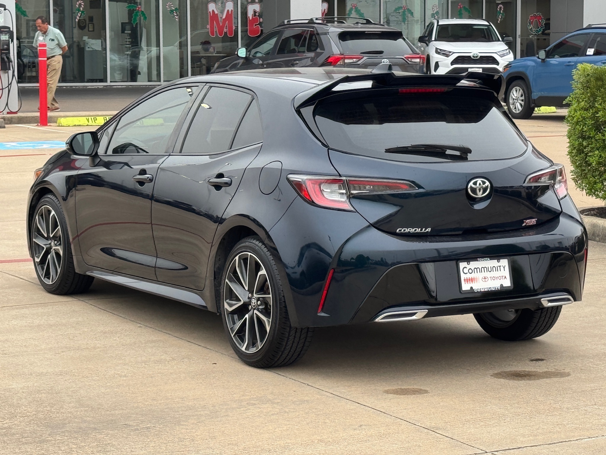 2021 Toyota Corolla Hatchback XSE - 11