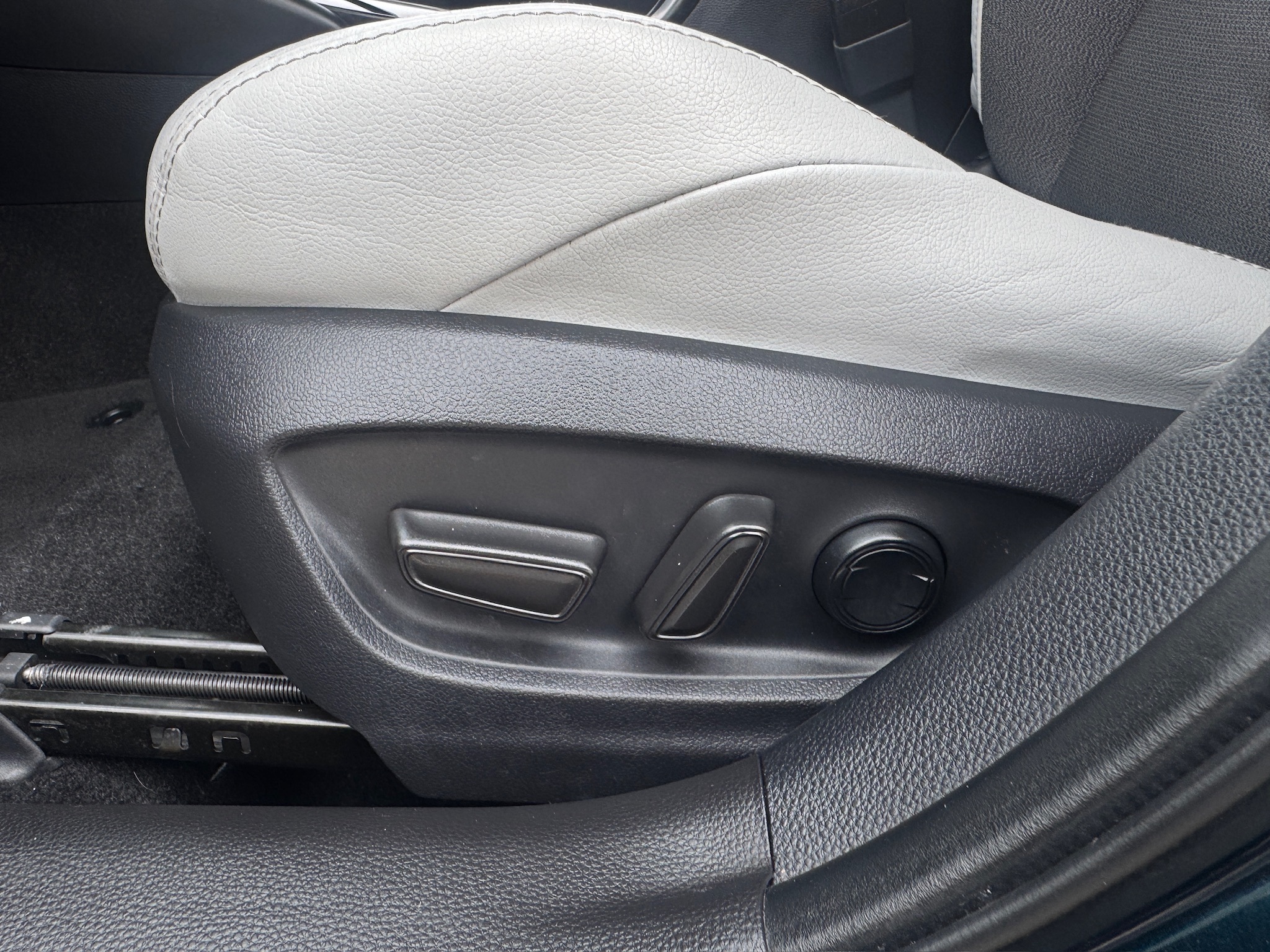 2021 Toyota Corolla Hatchback XSE - 7