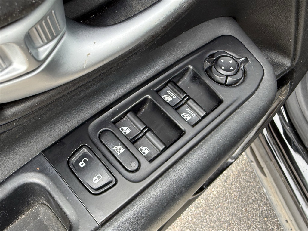 2020 Jeep Renegade Altitude Black at Durrett Motor Company