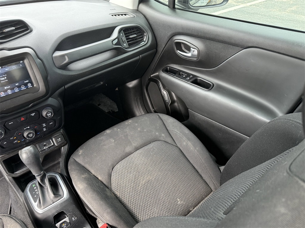 2020 Jeep Renegade Altitude Black at Durrett Motor Company