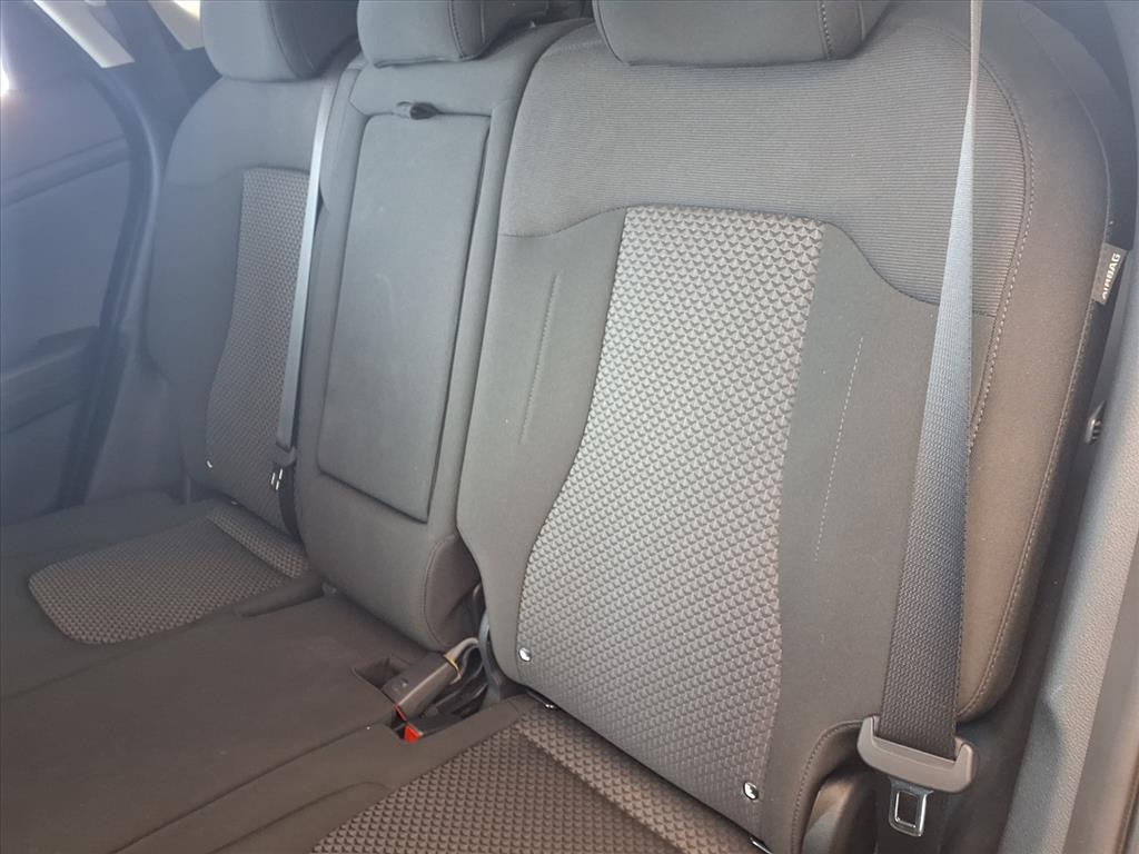 2025 Kia Sportage LX - 8