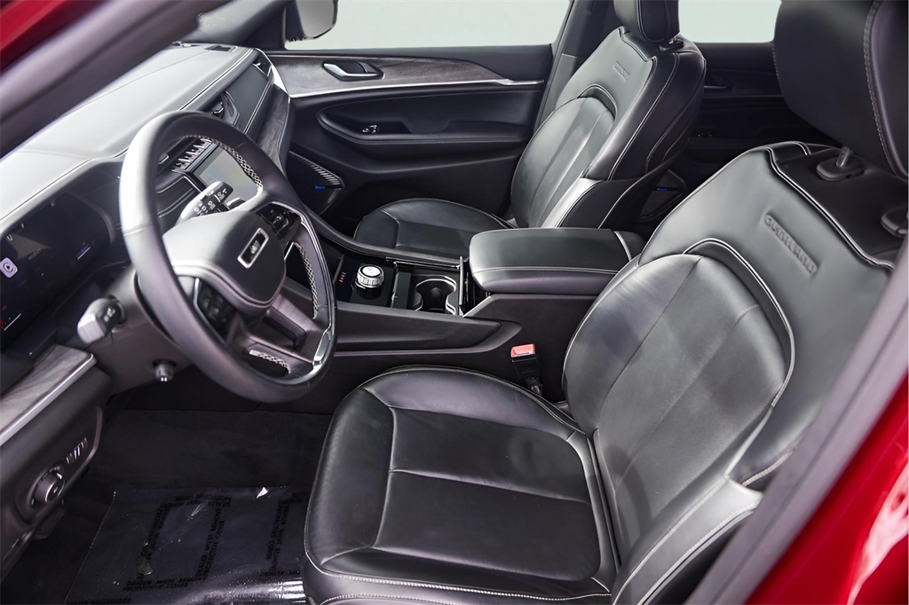 Used Car 2022 Jeep Grand Cherokee  Overland For Sale Under $35,000 In Austin, Texas