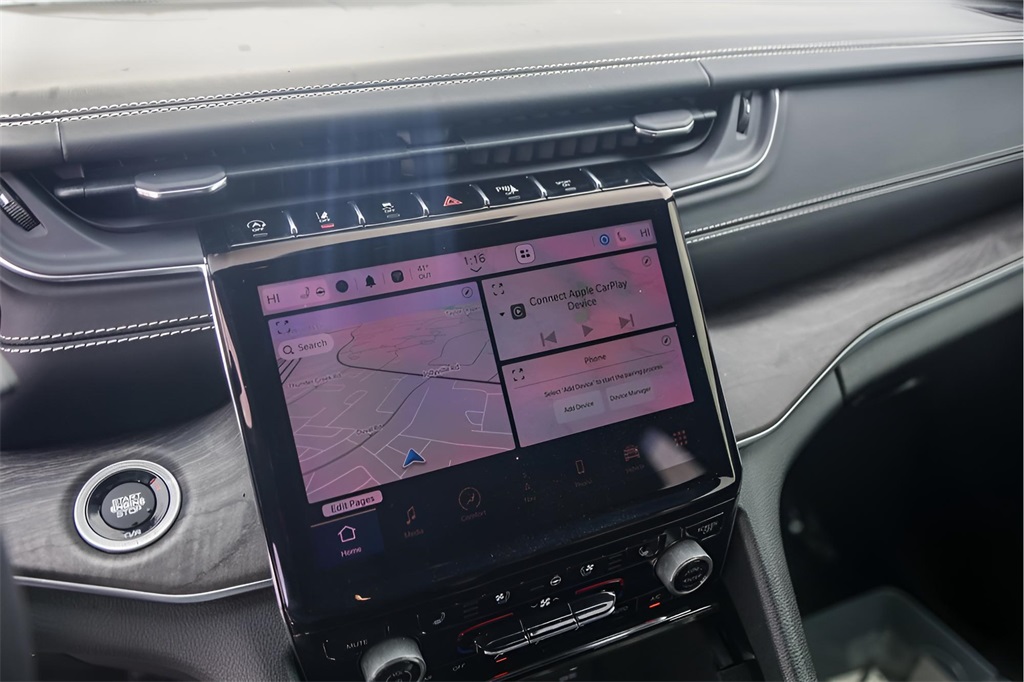 Used Car 2022 Jeep Grand Cherokee  Overland For Sale Under $35,000 In Austin, Texas