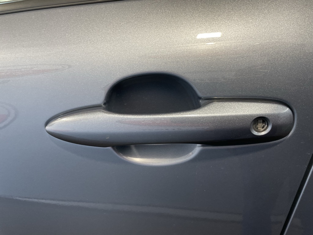 Thumbnail: 2025 Toyota Corolla Cross - 12