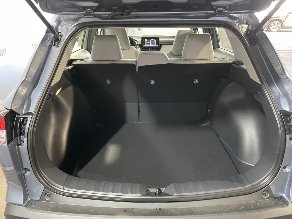 Thumbnail: 2025 Toyota Corolla Cross - 19