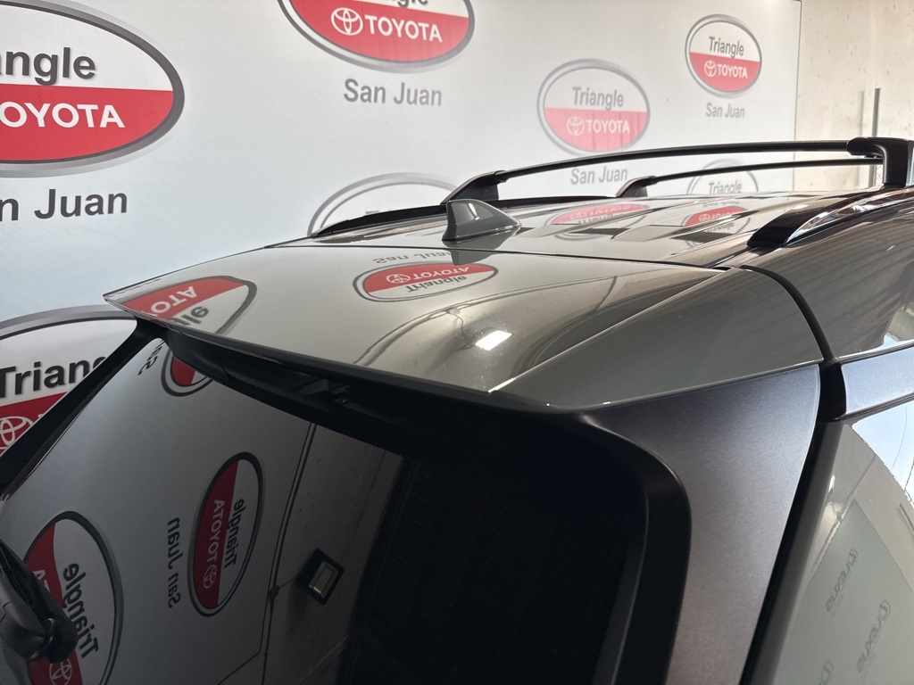 Thumbnail: 2021 Toyota RAV4 - 17
