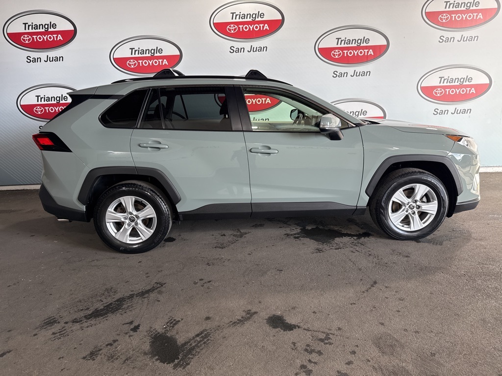 Thumbnail: 2021 Toyota RAV4 - 6