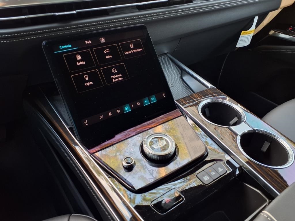 2025 Cadillac Escalade ESV Luxury Black at Bayway Cadillac Southwest